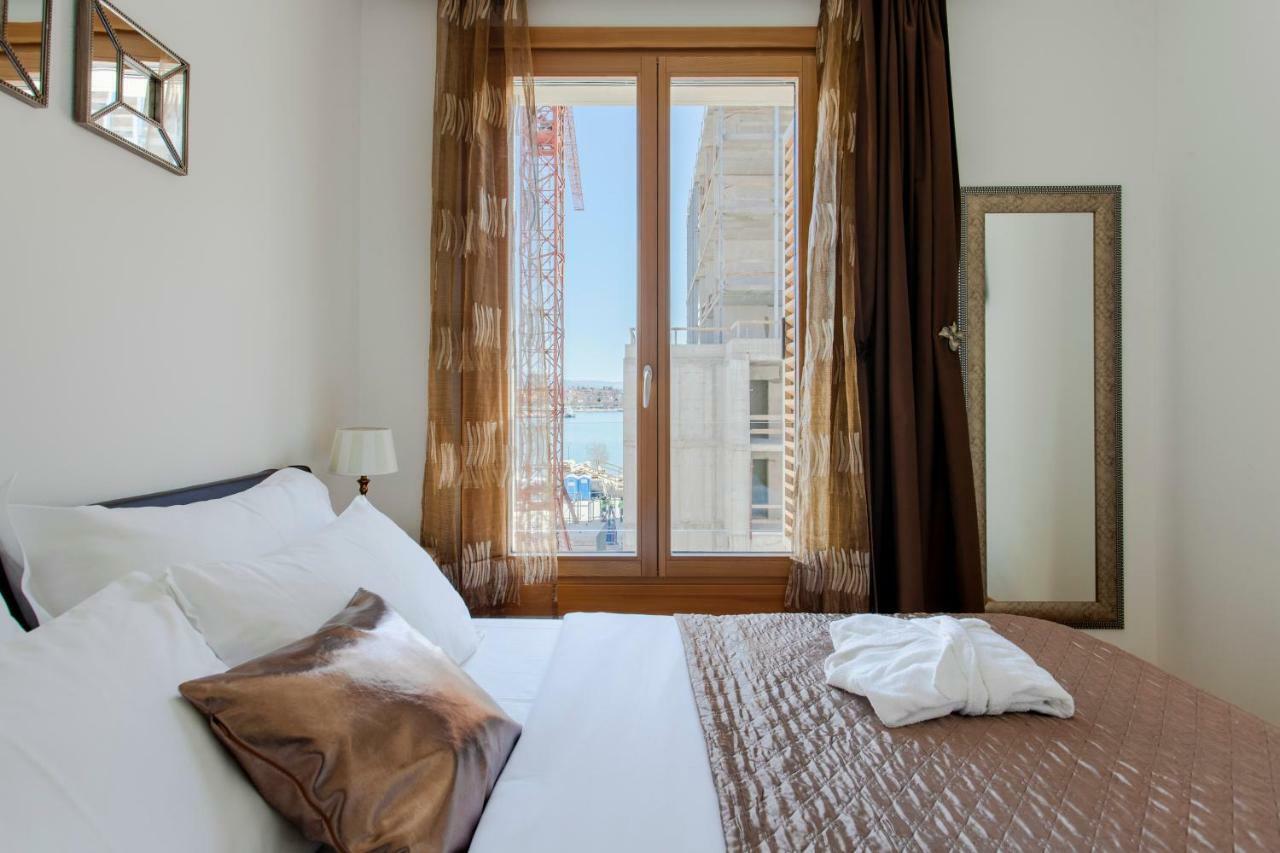 New Luxury Apartment Nives On Seaside 斯普利特 外观 照片
