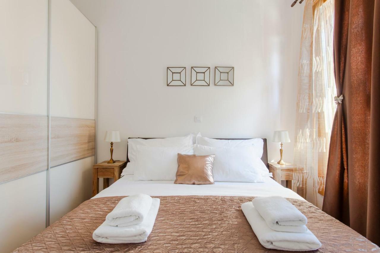 New Luxury Apartment Nives On Seaside 斯普利特 外观 照片