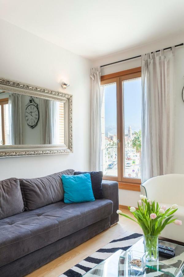 New Luxury Apartment Nives On Seaside 斯普利特 外观 照片