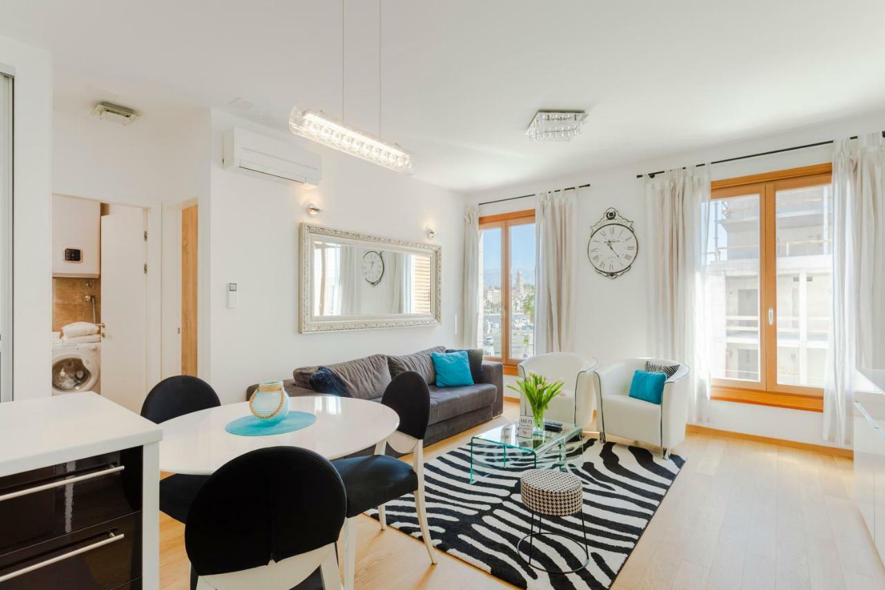 New Luxury Apartment Nives On Seaside 斯普利特 外观 照片